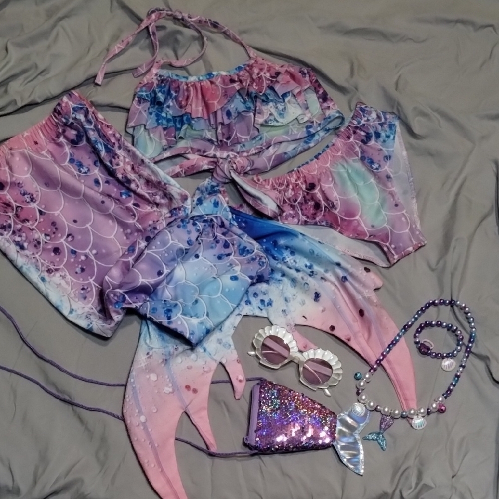 Chic Purple and Pink Bikini with Elegant Lace Accents